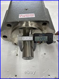 Zero-Max OHLA 800-01-P Overhung Load Adapter SAE C. 1.5 Male Keyed X 14T Spline